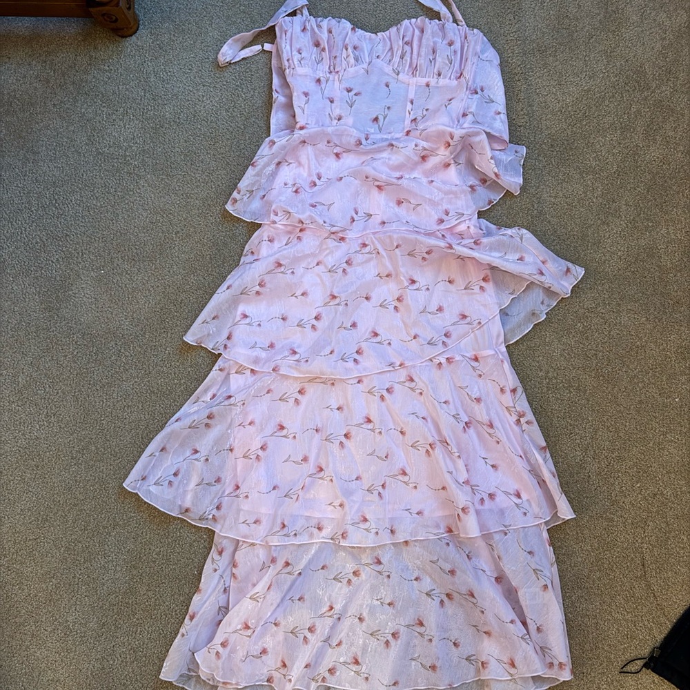 LIGHT PINK FLORAL AND FLOWY DRESS LUCKY IN THE SKY SIZE SMALL